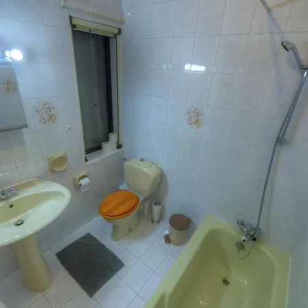 Large And Bright In The Centre Goslm-2 Apartment