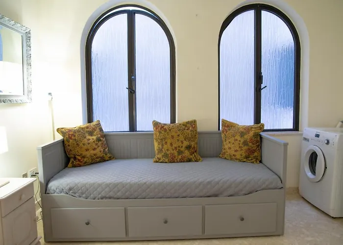 Large And Bright In The Centre Goslm-2 Apartment Sliema