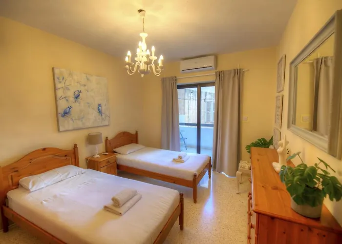 Large And Bright In The Centre Goslm-2 Sliema