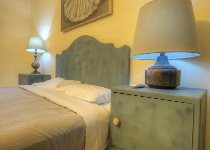 Large And Bright In The Centre Goslm-2 Apartment *